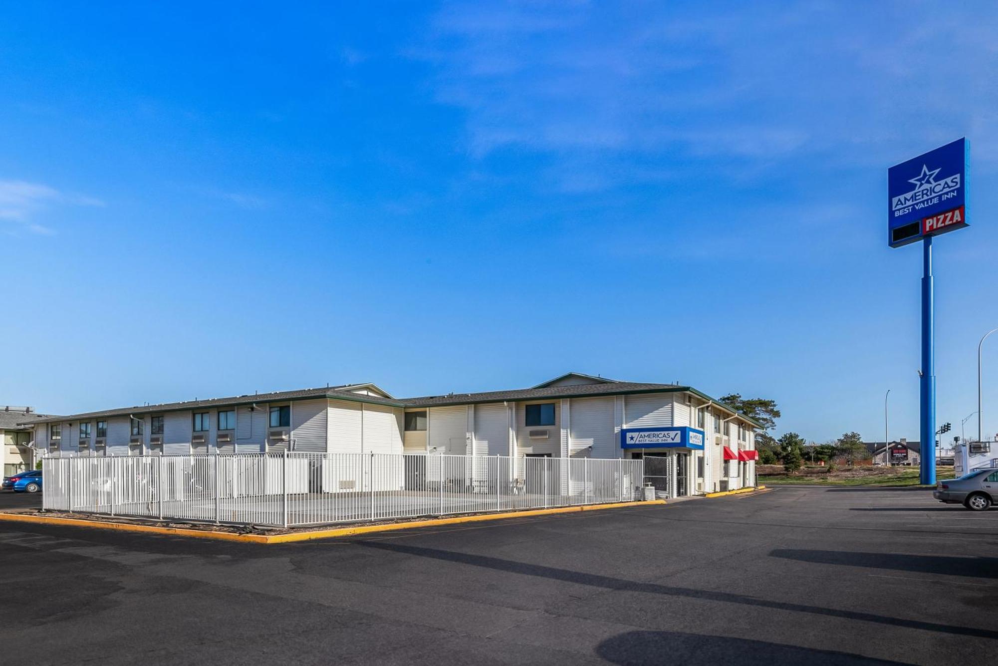 Americas Best Value Inn - Lincoln Airport Luaran gambar